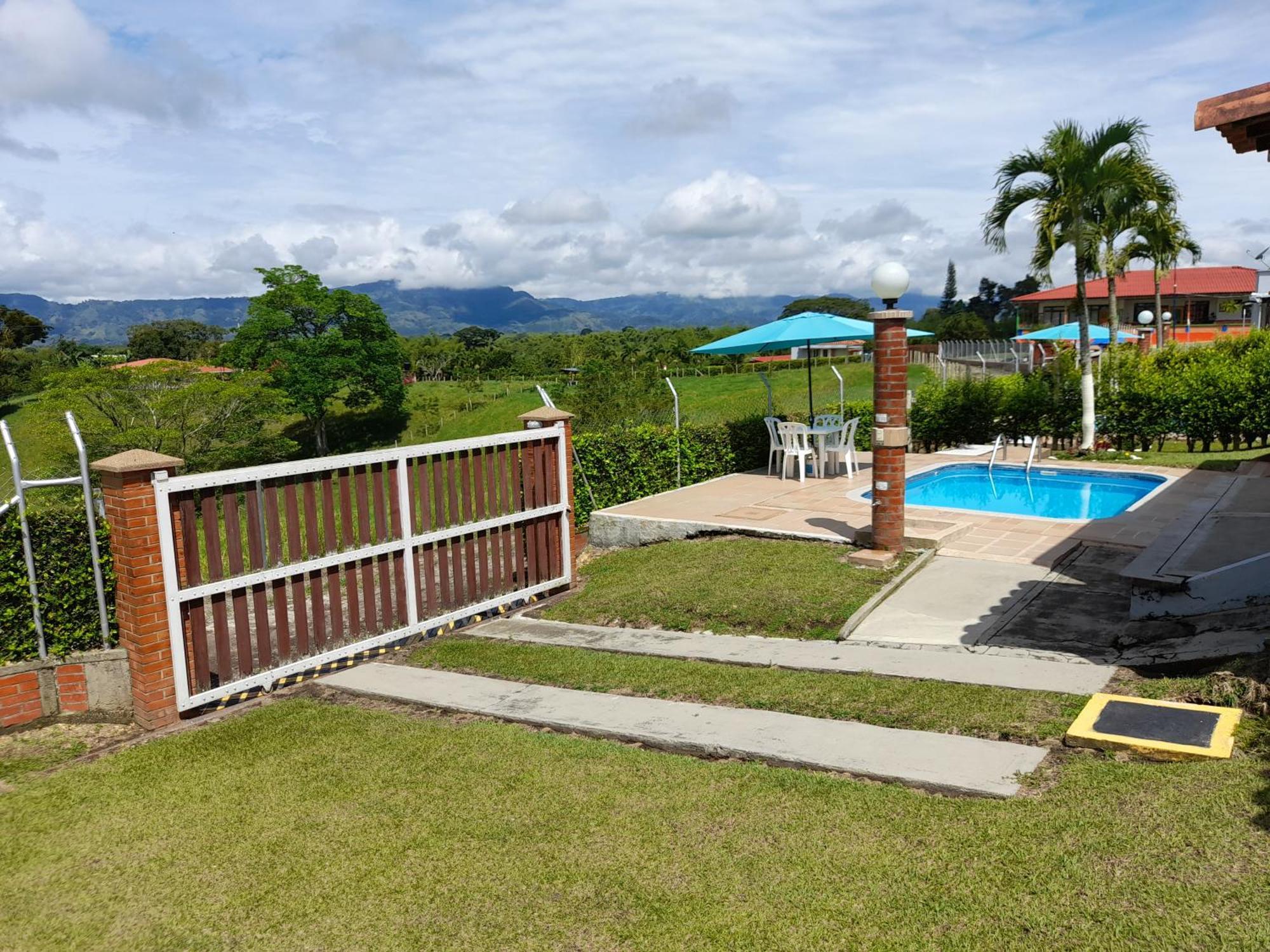 Finca La Bilbaina # 4 Villa Pueblo Tapao Room photo